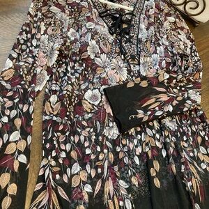 INC International Concepts Multicolor Floral top.